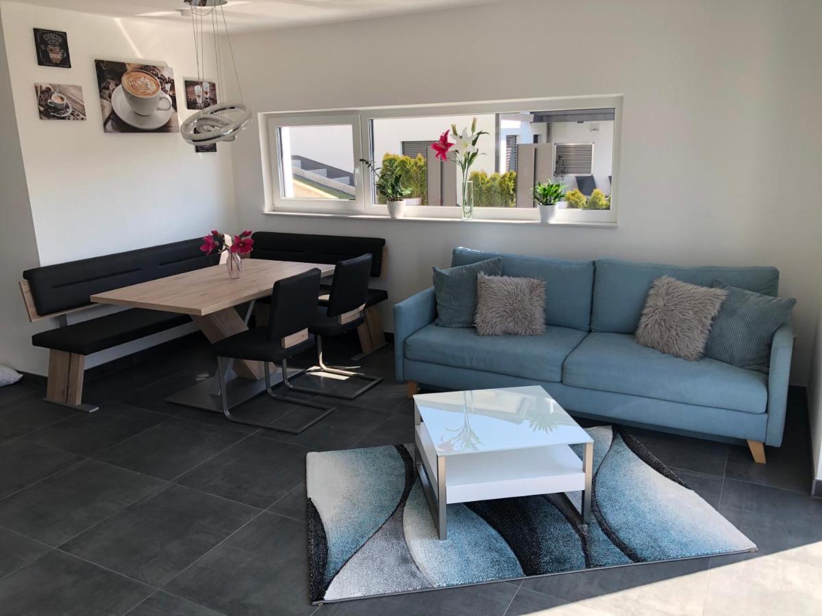 Moderne Ferienwohnung Mit Terrasse Und Garten Verwaltungsgemeinschaft Haldenwang エクステリア 写真