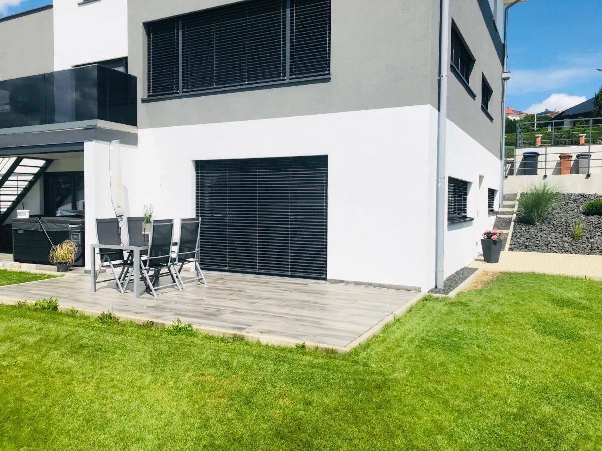 Moderne Ferienwohnung Mit Terrasse Und Garten Verwaltungsgemeinschaft Haldenwang エクステリア 写真